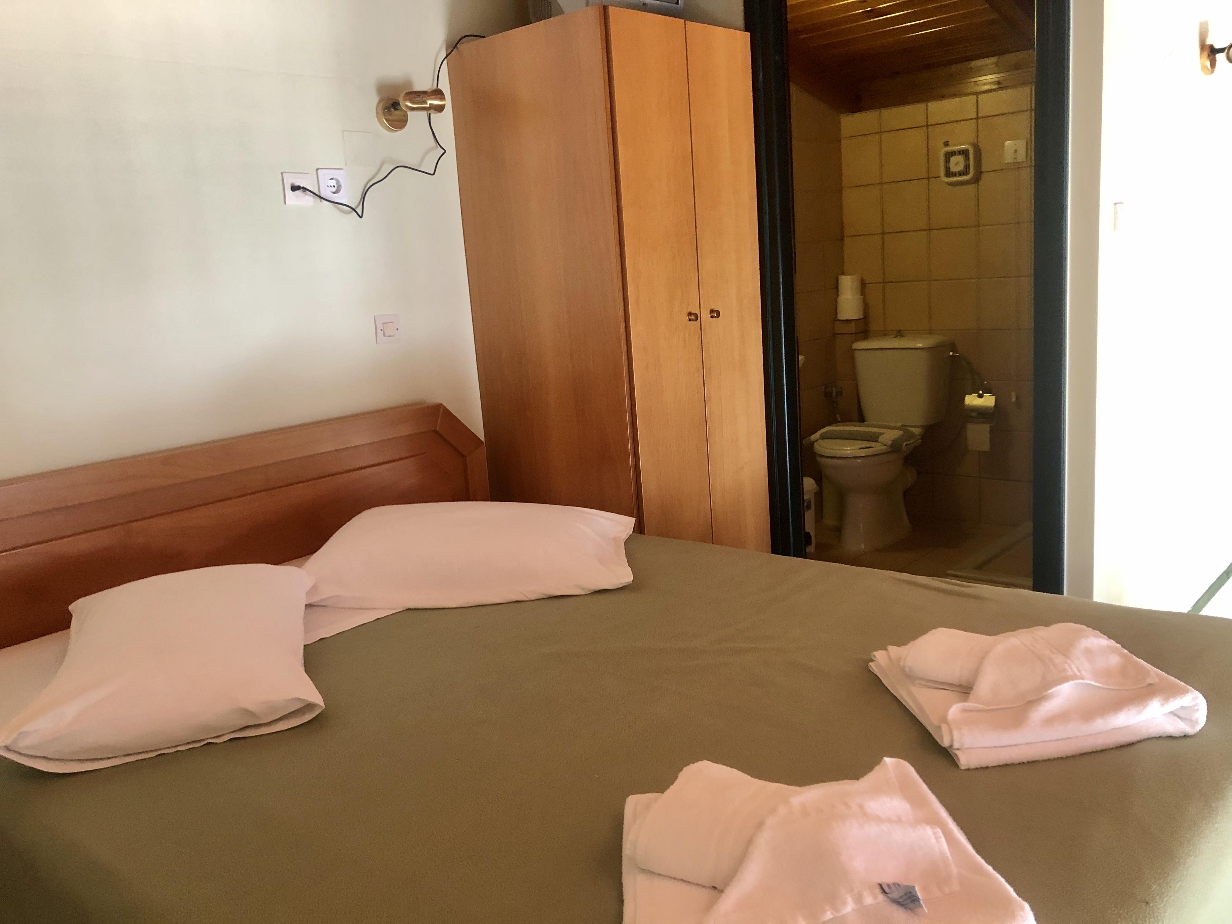 Epis Hotel Agia Marina Екстериор снимка