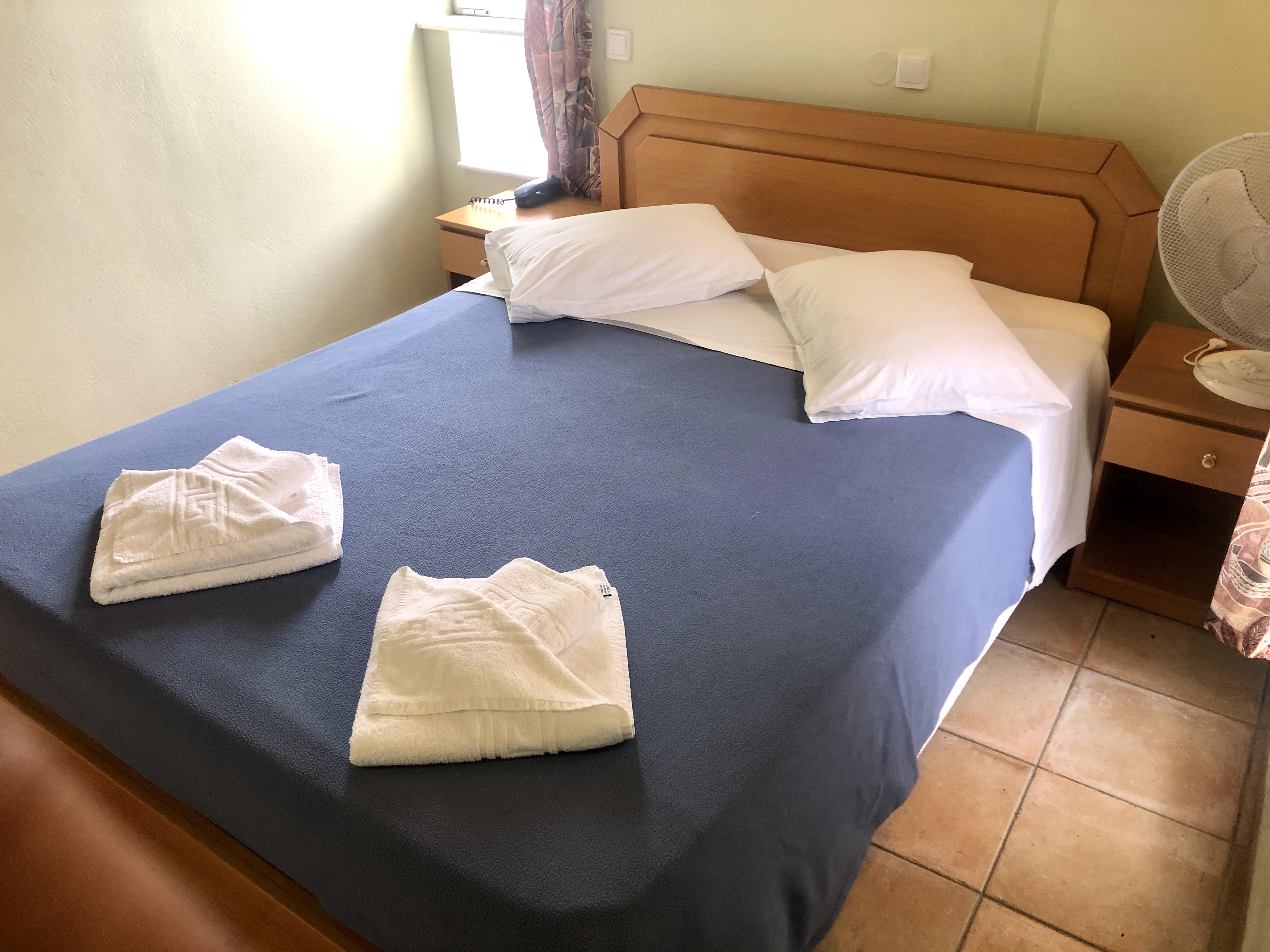 Epis Hotel Agia Marina Екстериор снимка
