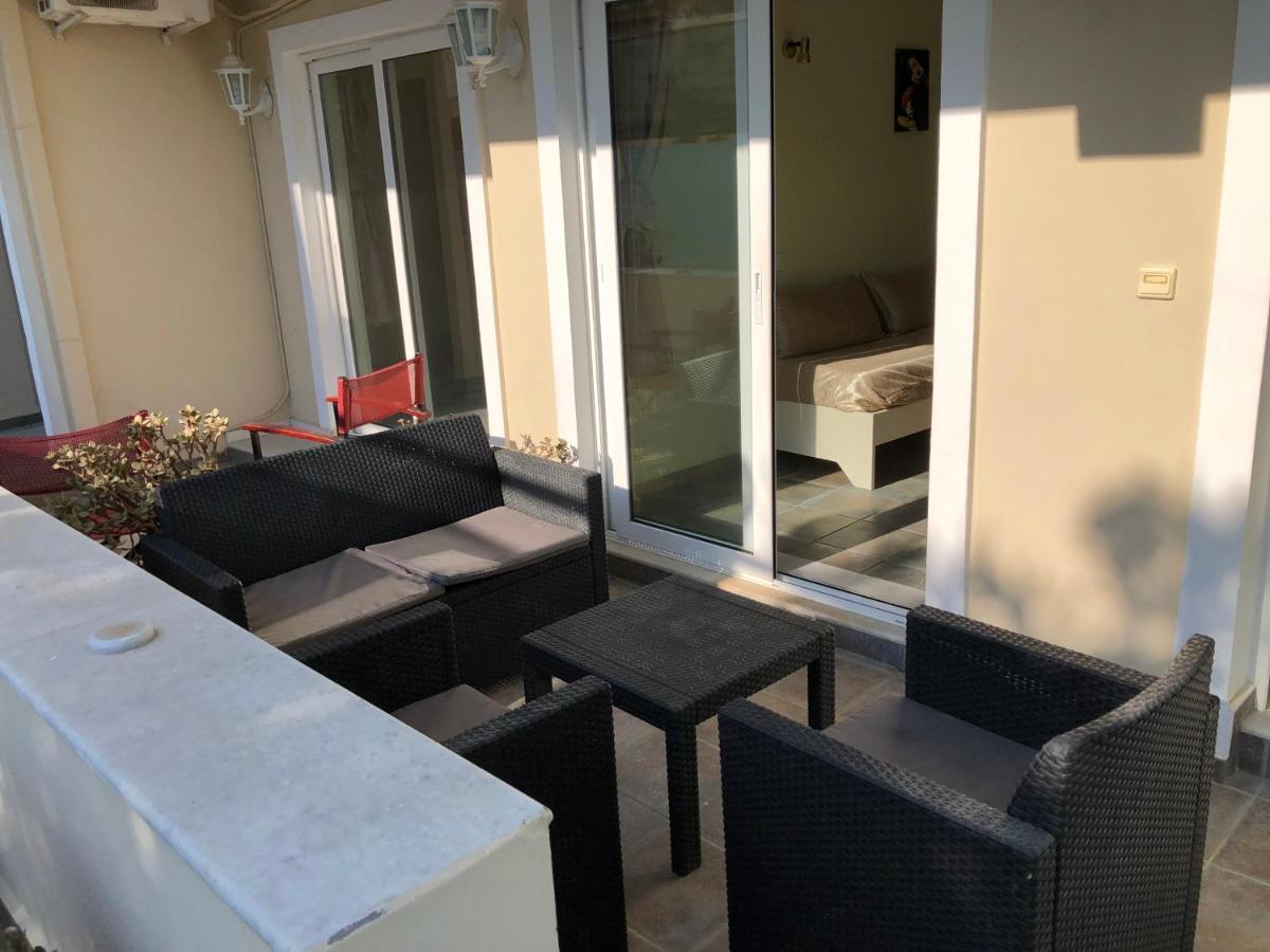 Epis Hotel Agia Marina Екстериор снимка